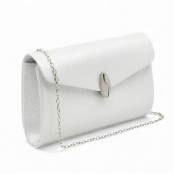Клъч официална дамска чанта с ефектна катарама сребърен обков топ модел бяла