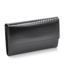 Дамско портмоне от естествена кожа лачено с кроко ефект черно
