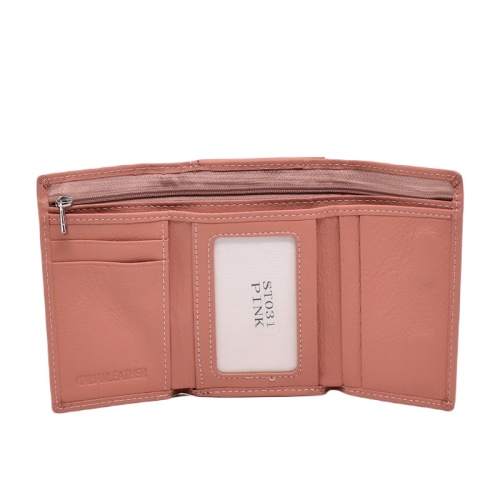 Дамско портмоне от естествена кожа с магнитно закопчаване розово