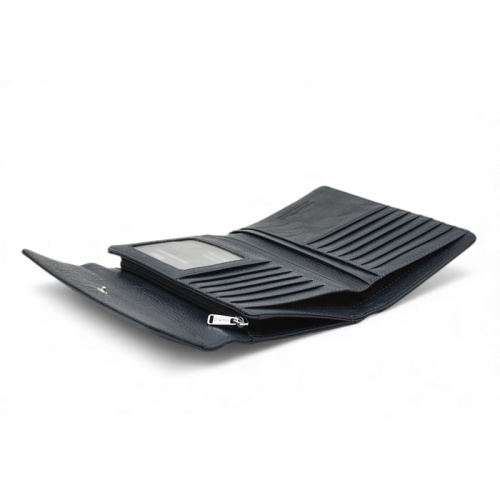 Дамско портмоне от естествена кожа много отделения за карти изчистен модел синьо