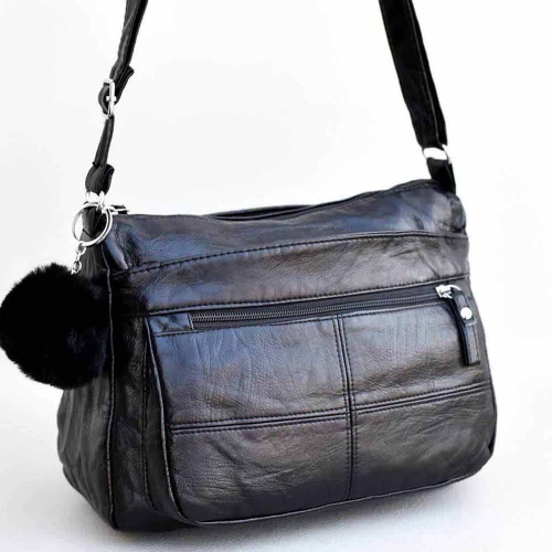 Дамска чанта от мека варена еко кожа, с много джобчета, черна, + ПОДАРЪК висулка