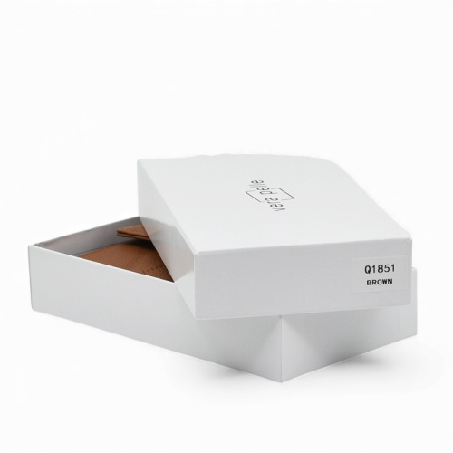 Дамско портмоне от естествена кожа много отделения за карти изчистен модел кафяво