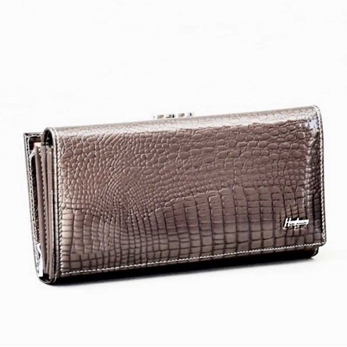 Дамско портмоне от естествена кожа, лачено с кроко ефект