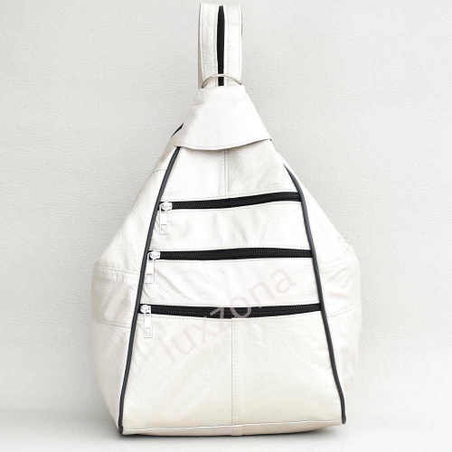 Дамска раница-чанта от естествена кожа с външни джобчета, перла