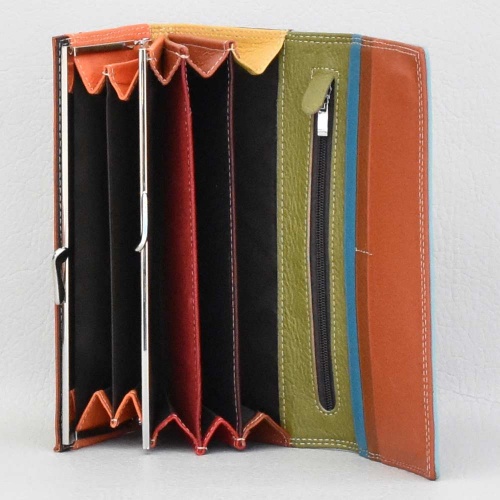 Дамско портмоне от естествена кожа, класически модел, с вътрешен монетник, светло синьо с черно