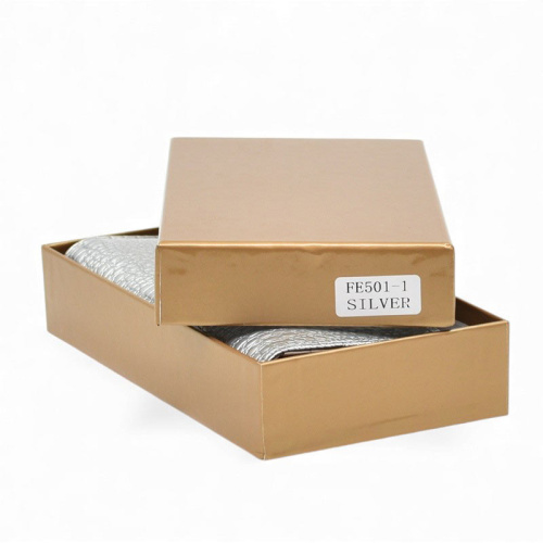 Лачено портмоне от естествена кожа кроко ефект с много отделения сребърно