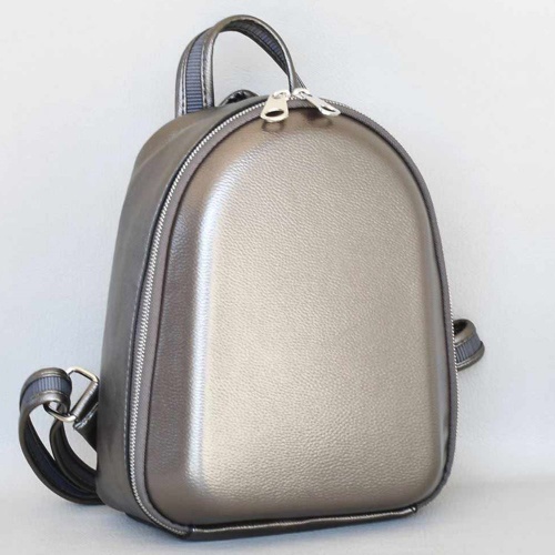 Дамска раница от еко кожа твърда с изчистен дизайн, сребърна