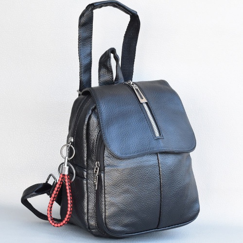 Дамска раница-чанта от еко кожа, практичен модел , черна, ПОДАРЪК висулка